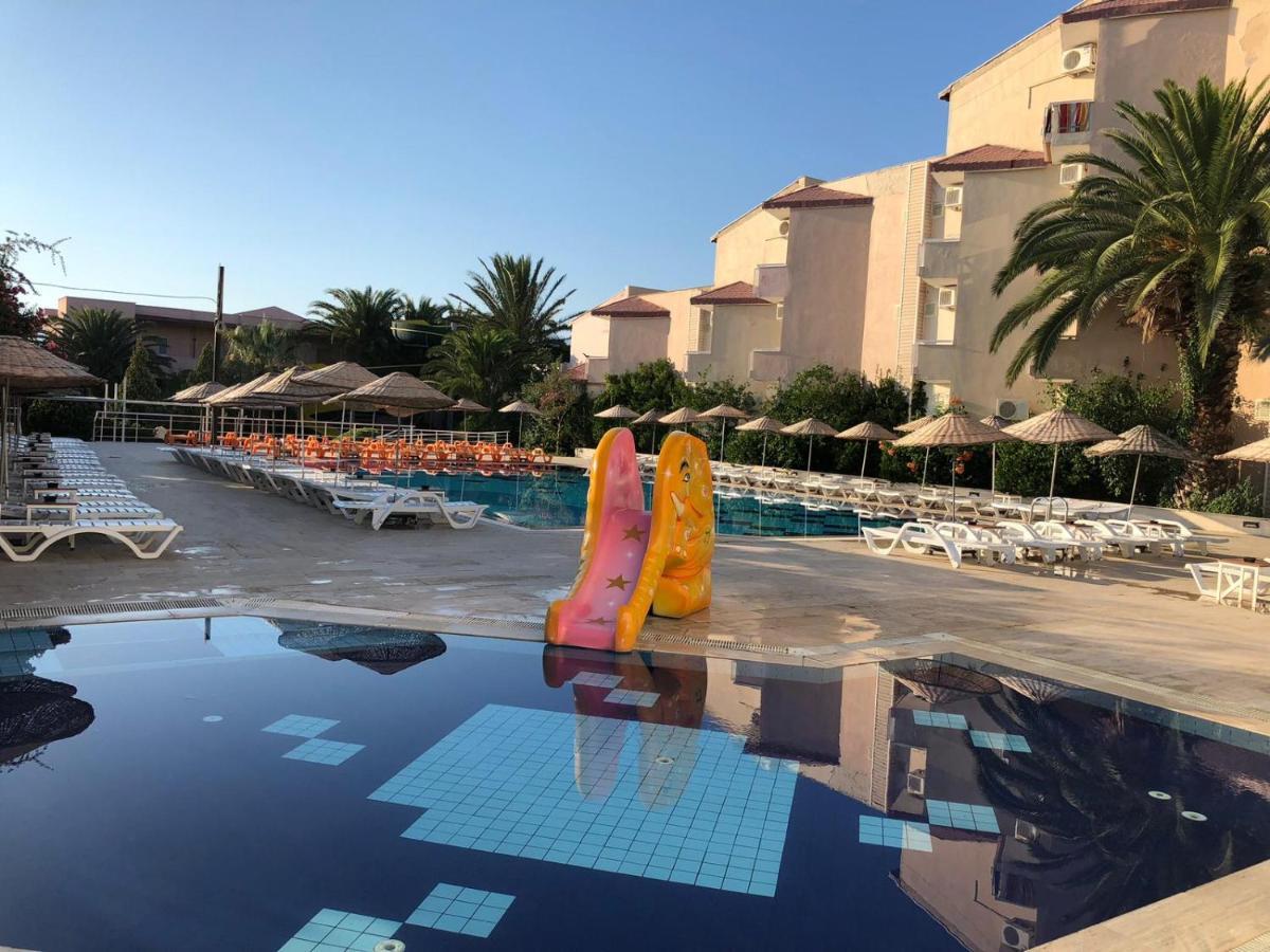 Afytos Oeren Park Mtk Hotel Exterior photo